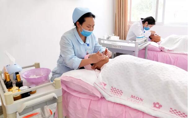 魚和熊掌可以兼得，中醫(yī)美容不僅錦上添花還可療病