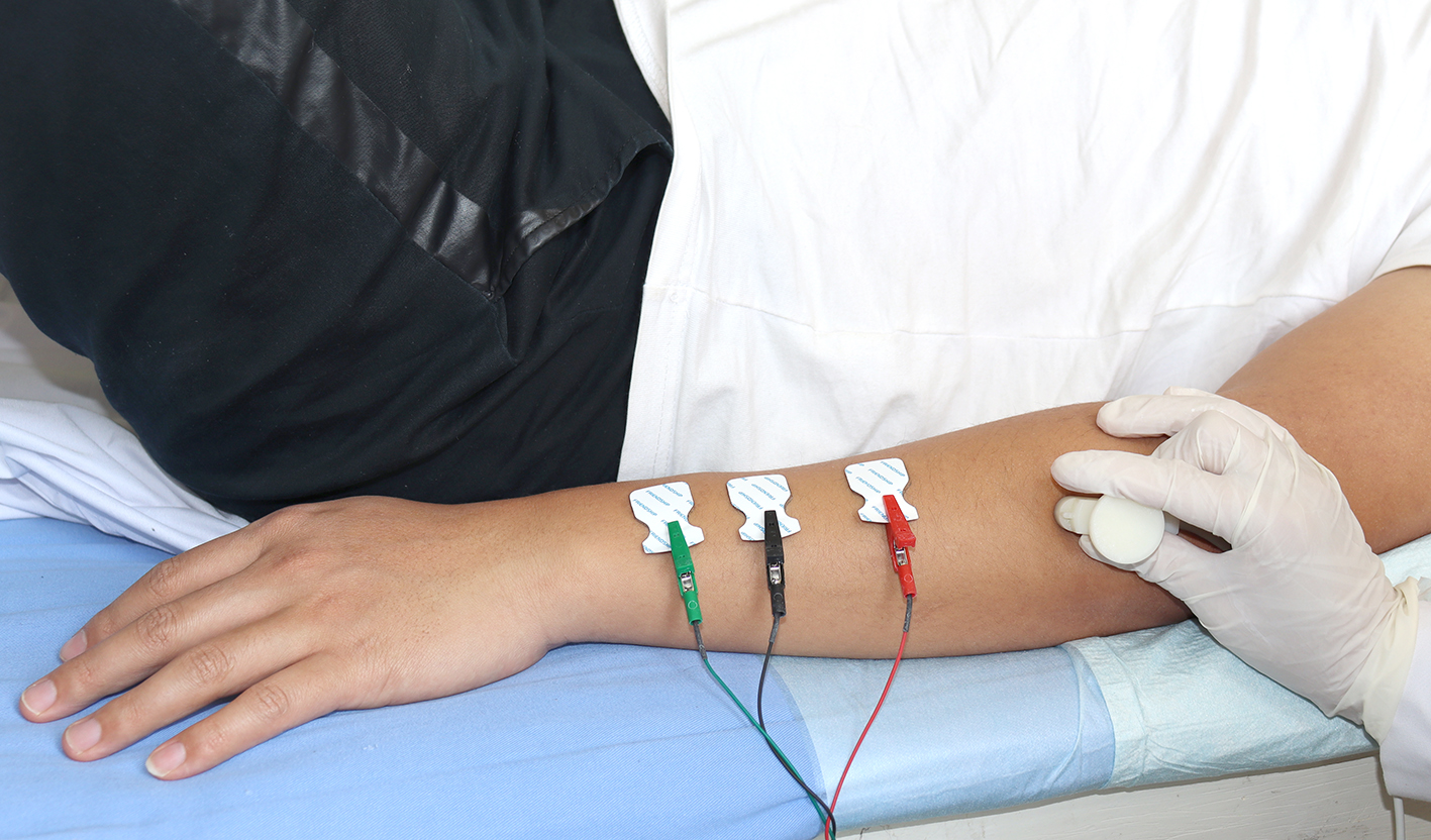 喝酒喝成“木頭人”，到醫(yī)院檢查才知道……