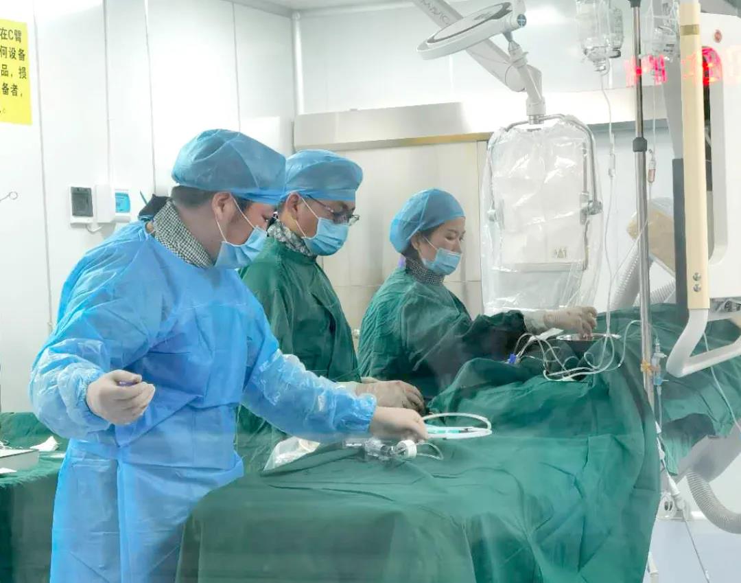 全天做11臺心臟手術(shù)，成功幫助患者解除燃眉之痛！