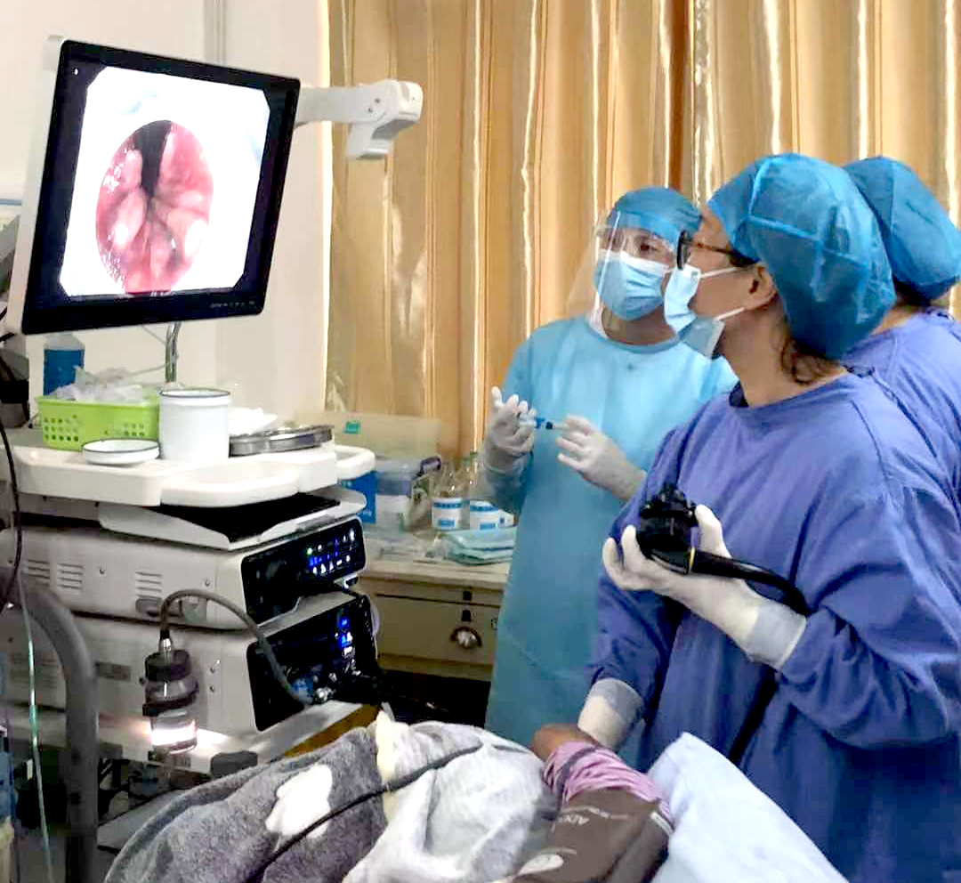 省級(jí)消化內(nèi)科專家張帆主任醫(yī)師蒞臨我院開展內(nèi)鏡下內(nèi)痔微創(chuàng)治療，限十名免專家出診費(fèi)患者，內(nèi)痔患友趕快來報(bào)名吧~